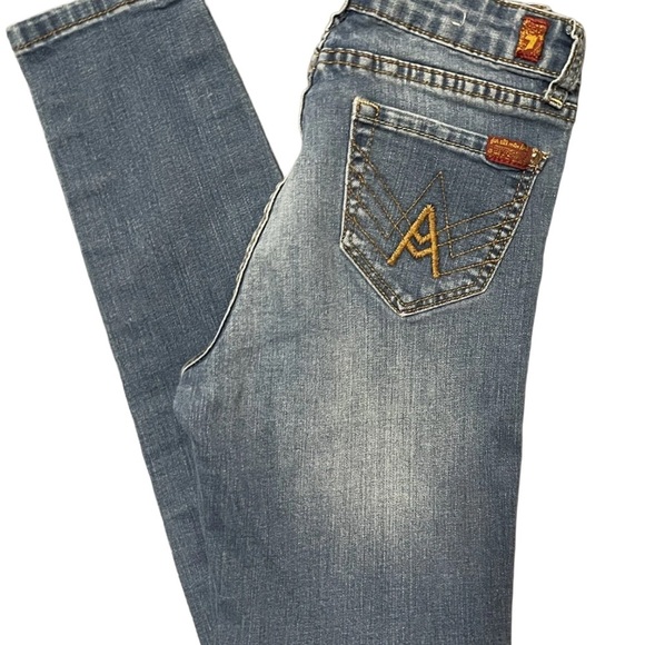 7 for all Mankind Skinny girls 12 denim Jeans 24” waist by 26” long EUC - Picture 2 of 6